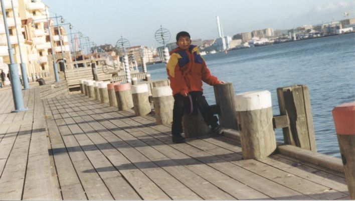 2002-02. at the beach
